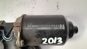 SUZUKI IGNIS I MOTOREK STĚRAČE PŘEDNÍ 059050-8582