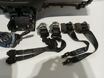 KONZOLA PLOCHA DESKA OPEL GRANDLAND X FACELIFT