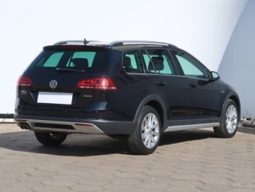 Volkswagen Golf VII Variant 2.0 TDI CR DPF BlueMotion Technology 150KM 2015 VW Golf 2.0 TDI, Salon Polska, 4X4, Navi, Xenon, zdjęcie 4