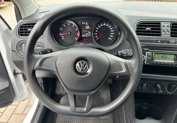 Volkswagen Polo V Hatchback 3d Facelifting 1.0 75KM 2017 Volkswagen Polo 1,0 Benzyna 75 KM GWARANCJA Zamiana Zarejestrowany Benzyna, zdjęcie 7