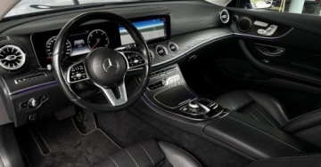 Mercedes Klasa E W213 Coupe 2.0 300d 245KM 2020 Mercedes-Benz Klasa E E300d Coupe AMG C238 Distronic Led Elektryczne Fotel, zdjęcie 8