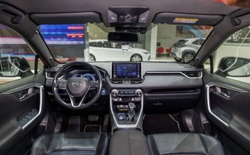 Toyota RAV4 V SUV 2.5 Hybrid Dynamic Force 222KM 2019 Toyota RAV4 2.5 Hybrid Selection 4x4 2.5 Hybryda 222KM, zdjęcie 3