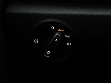 Volkswagen T-Roc I SUV 1.5 TSI ACT 150KM 2020 Volkswagen T-Roc navi klima auto grzane fotele, zdjęcie 35