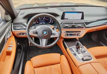 BMW Seria 7 G11-G12 Sedan 740d 320KM 2018 BMW Seria 7 BMW Seria 7 740d xDrive sport 3.0 Diesel 320KM, zdjęcie 23