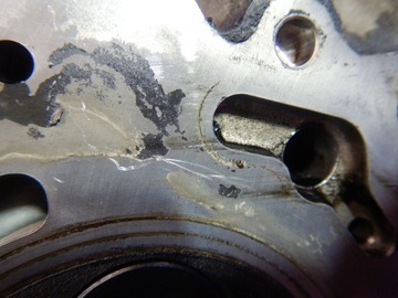 VANEO 1,7 CDI 91KM OM668914 HLAVA KRYT VENTILU R6680160801