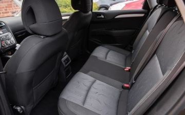 Citroen C4 II Hatchback 5d 1.6 HDi 92KM 2013 Citroen C4 1.6eHDI 92KM Climatron 2xOpony po Serwisie Gwarancjia 1.6, zdjęcie 20