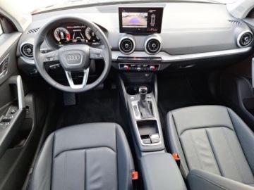 Audi Q2 SUV Facelifting 1.5 35 TFSI 150KM 2025 Audi Q2 Tempomat aktywny Gwarancja Smathphone interface Sound System 1.5, zdjęcie 9