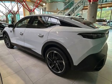 Peugeot 408 2025 Od ręki - GT e-DCS 1.2 mHEV 145KM / Pakiet Bezpieczeństwo, Szklany dach, zdjęcie 3