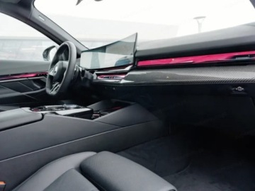 BMW Seria 5 G90-91 Touring 2.0 520d 197KM 2025 BMW Seria 5 520d Sport Sedan 2.0 (197KM) 2025, zdjęcie 12