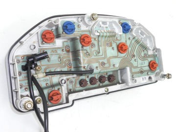 HONDA VFR 800 FI LICZNIKI PRĘDKOŚCIOMIERZ ZEGARY EUROPA