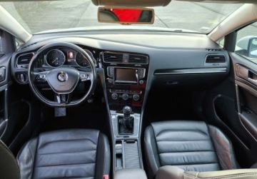 Volkswagen Golf VII Hatchback 3d 2.0 TDI-CR DPF 150KM 2014 Volkswagen Golf Volkswagen Golf 2.0 BlueTDI Highline 2.0 Diesel 150KM, zdjęcie 17