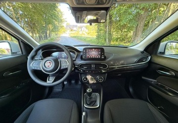 Fiat Tipo II Station Wagon Facelifting 1.0 T3 Turbo 100KM 2021 Fiat Tipo Fiat Tipo 1.0 T3 Garmin Benzyna 100KM, zdjęcie 19