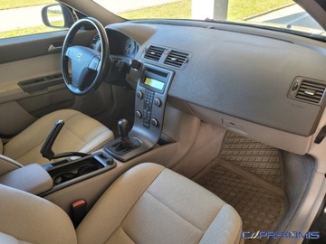 Volvo S40 II 2.0 145KM 2010 Volvo S40 2.0i bardzo ladne Bezwypadkowe 2.0 Benzyna 145KM, zdjęcie 12