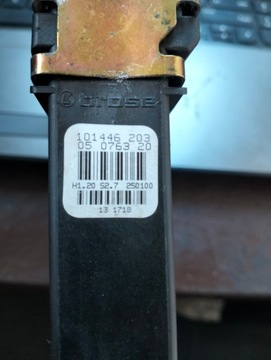 MODUL MOTOREK LEVÝ PŘEDNÍ SKODA OCTAVIA I 0130821731