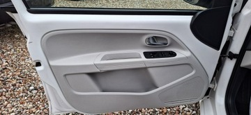 Volkswagen up! Hatchback 5d 1.0 MPI 60KM 2015 Volkswagen Up! klima, zdjęcie 9