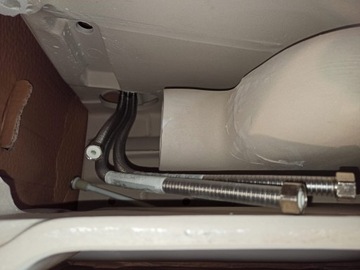 Компактный унитаз LARA с биде и белым краном CREAVIT