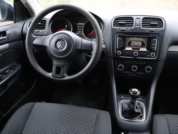 Volkswagen Golf VI Variant 1.6 TDI-CR DPF BlueMotion 105KM 2011 VW Golf 1.6 TDI, Navi, Klima, Tempomat,ALU, zdjęcie 6