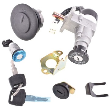 STACYJKA Z KLUCZYKAMI JUNAK 305,FERRO LONGIJA 2T