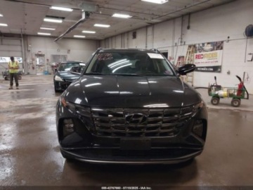 Hyundai Tucson IV 2023 Hyundai Tucson 2023 HYUNDAI TUCSON HYBRID LIMITED 1.6 Hybryda 189KM, zdjęcie 14