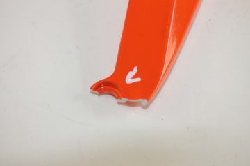 KTM 1290 SUPER DUKE R 2021- КРЫШКА БАКА ОБТЕКТОР