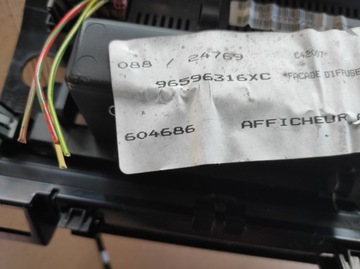РАМКА ДИСПЛЕЯ ЧАСОВ CITROEN C4 9660468680