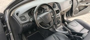 Volvo V40 II Hatchback 1.6 D2 115KM 2015 Volvo V40 1,6Hdi 115KM Skóra Navi Parktronik, zdjęcie 8