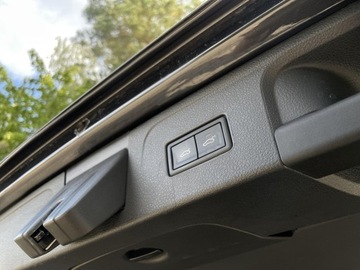 Volkswagen Passat B8 Variant Facelifting 2.0 TDI SCR 200KM 2023 Volkswagen Passat 2.0TDI 200KM 4MOTION DSG (Salon, zdjęcie 22