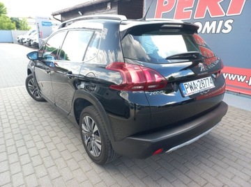 Peugeot 2008 I SUV Facelifting 1.2 PureTech 110KM 2018 Peugeot 2008 Automat Klimatronik Nawigacja 1.2 Benzyna 110KM, zdjęcie 4