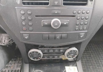 Mercedes Klasa C W204 Kombi T204 1.8 180 K 156KM 2009 Mercedes-Benz Klasa C 2009r, 1.8 LPG. Uszkodzony przod. Jezdzi. 1.8 156KM, zdjęcie 12