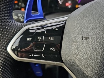 Volkswagen Golf VIII GTI 2.0 TSI 245KM 2021 Volkswagen Golf Panorama, Lane Assist, ACC, Lane Assist, LED, Keyless, Navi, zdjęcie 31