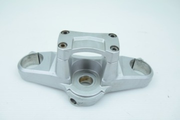 ВЕРХНЯЯ ПОЛКА SUZUKI GSR 600 06-10