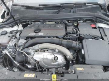 Mercedes GLA II 2022 Mercedes-Benz GLA amg 35, 2022r., 4x4, 2.0L 2.0 Benzyna 302KM, zdjęcie 11
