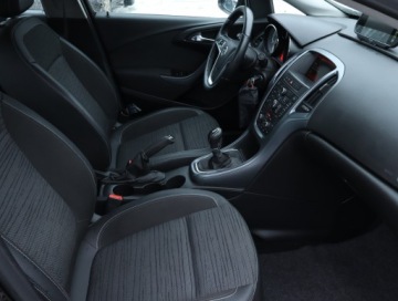 Opel Astra J Sedan 1.6 Twinport ECOTEC 115KM 2016 Opel Astra 1.6 16V, Salon Polska, 1. Właściciel, zdjęcie 8