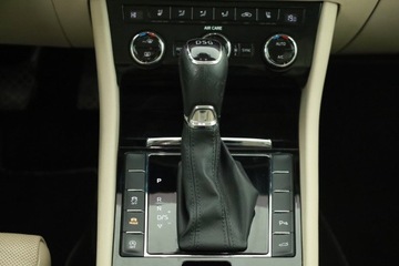 Skoda Superb III Liftback 2.0 TDI 190KM 2017 Skoda Superb 2.0 TDI, Salon Polska, 187 KM, zdjęcie 13