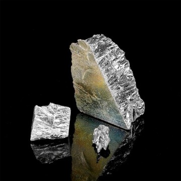 1000 г куска металлического слитка висмута, чистота 99,99%