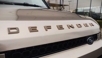 Land Rover Defender IV (L663) 90 5.0P V8 525KM 2025 Land Rover Defender Defender MY25.5 4.4P V8 635 PS AWD Auto 110 OCTA 4.4, zdjęcie 24