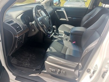 Toyota Land Cruiser VII Terenowy 3d 2.8 D-4D 177KM 2020 Toyota Land Cruiser LC 2.8 D-4D Invincible VI (201, zdjęcie 8