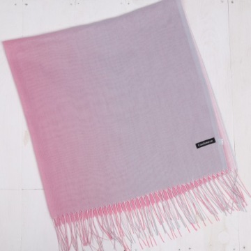 Женский весенний шарф