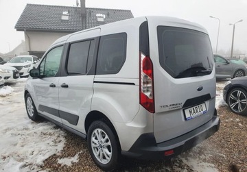 Ford Tourneo Connect III Standard 1.5 EcoBlue 120KM 2019 Ford Tourneo Connect Kamera cofania Bezwypadkowy Serwis GetHelp 1.5, zdjęcie 4