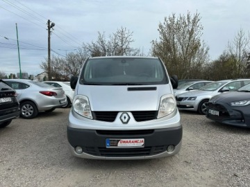 Renault Trafic II Furgon 2.0 dCi 115KM 2011 Renault Trafic 2.0 DCI/9 miejsc/Klima na, zdjęcie 2