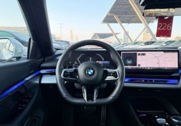 BMW Seria 5 G90-91 2025 BMW Seria 5 I wlasciciel Hak M Sport Gwarancja Bezwypadkowy FVAT23, zdjęcie 29