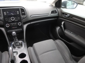 Renault Megane IV Grandtour 1.5 Blue dCi 115KM 2019 Renault Megane 1.5 Blue dCi, Salon Polska, Klima, zdjęcie 7