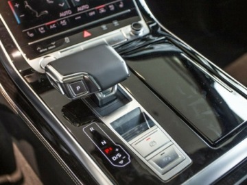 Audi Q7 II 2026 AUDI Q7 60 TFSI e quattro S Line Suv 3.0 (490KM) 2026, zdjęcie 10