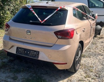 Seat Ibiza V Hatchback 5d 1.0 TSI 95KM 2018 Seat Ibiza 1.0 benzyna, uszkodzony, zdjęcie 3