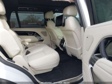 Land Rover Range Rover V 2025 Land Rover Range Rover 2025r., P400 SE, od ubezpieczalni 3.0 Benzyna 395KM, zdjęcie 9