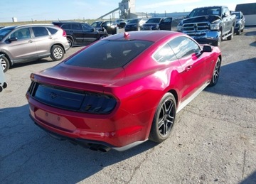 Ford Mustang VI 2022 Ford Mustang FORD MUSTANG ECOBOOST PREMIUM FASTBACK 2.3 Benzyna 314KM, zdjęcie 2