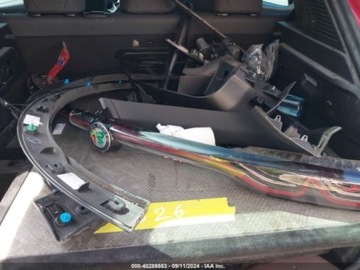 Alfa Romeo 2024 Alfa Romeo Tonale 2024 Alfa Romeo Tonale Ti EAWD 1.3 Benzyna 180KM, zdjęcie 11