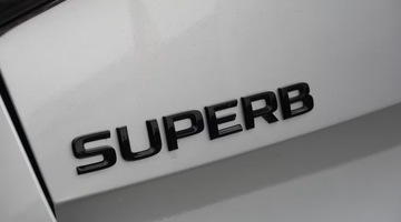 Эмблема-надпись SKODA SUPERB, черный глянцевый OEM QUALITY*