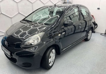 Toyota Aygo I 2009 Toyota Aygo 1.0 benzyna 1 wlasciciel 100 bezwypadkowy Benzyna 70KM, zdjęcie 3