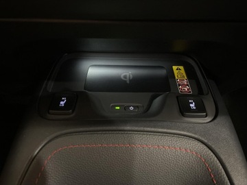 Toyota Corolla XII TS Kombi Facelifting 1.8 Hybrid 140KM 2023 Toyota Corolla 1.8 Hybrid GR Sport Dynamic Seria E, zdjęcie 17